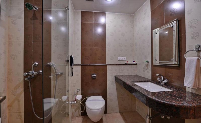 Eagle Motel Rajpura ภายนอก รูปภาพ