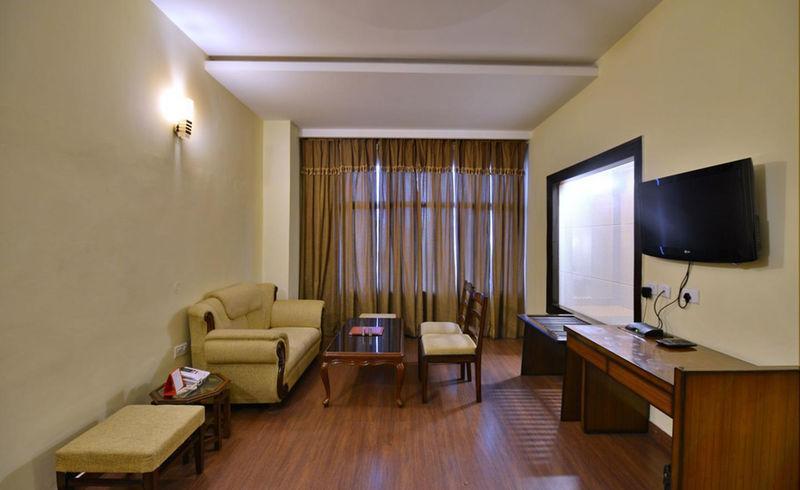 Eagle Motel Rajpura ภายนอก รูปภาพ